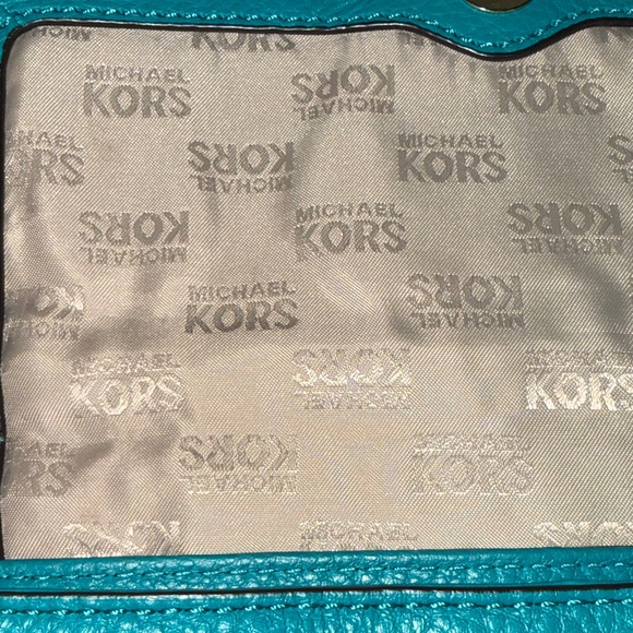 Michael Kors Teal Chain Strap Bag - Picture 6 of 6